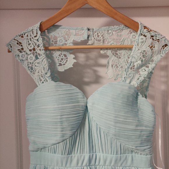 Open back mint evening gown - Picture 6 of 7